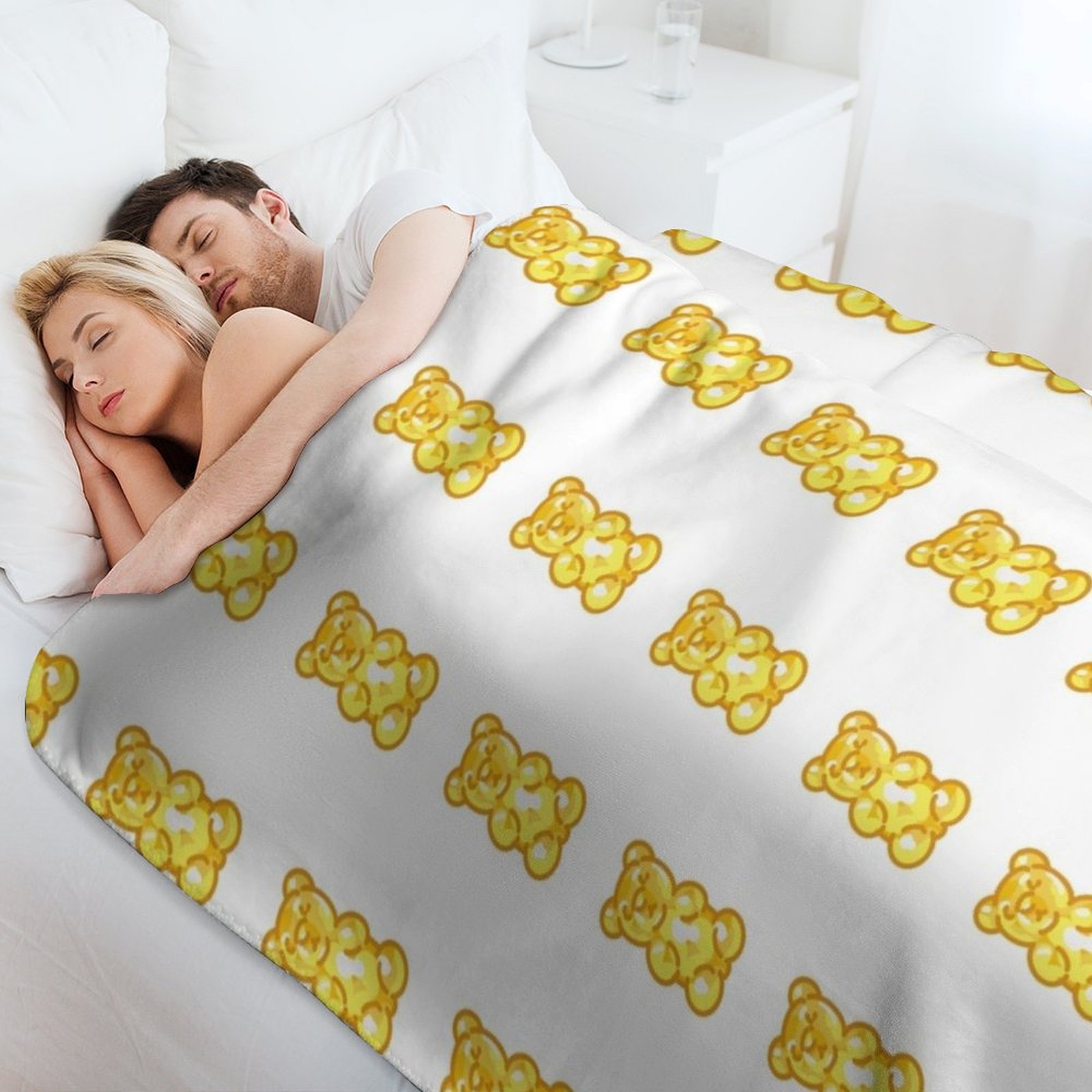 Gummy Bear - Yellow Throw Blan - Luxury Bags Yellow recension och pris
