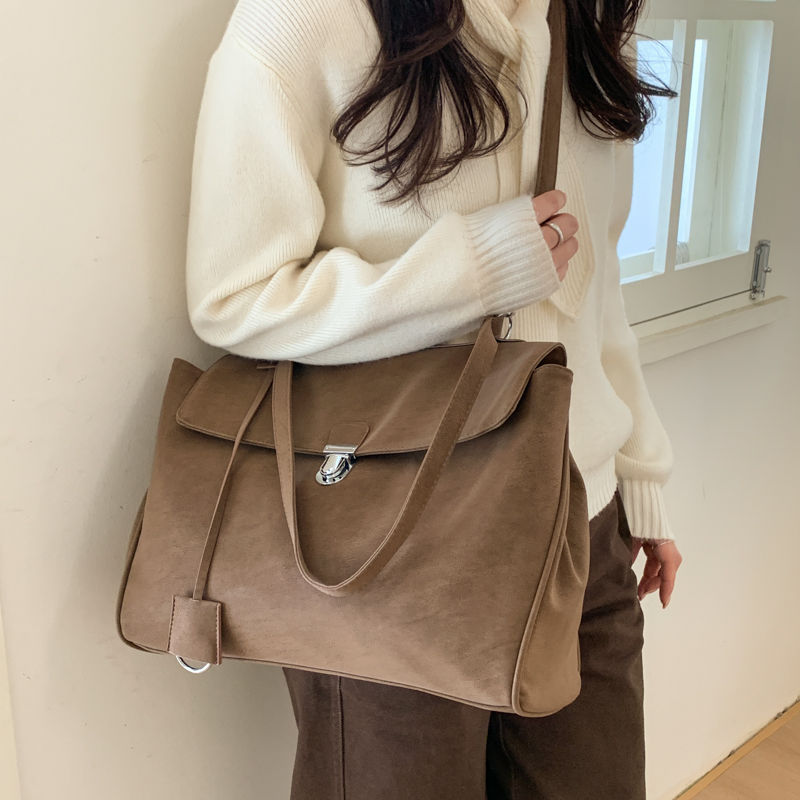 PU Leather Flap Handbag Lock C - Luxury Bags Sale recension och pris