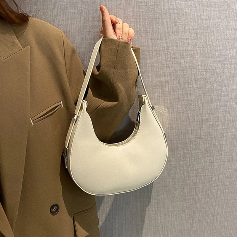 Women's Underarm Bag Luxurious - Luxury Bags Duffle recension och pris