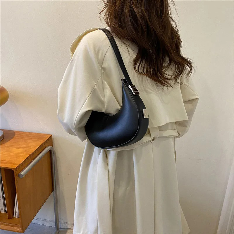 Women's Underarm Bag Luxurious - Luxury Bags Duffle recension och pris