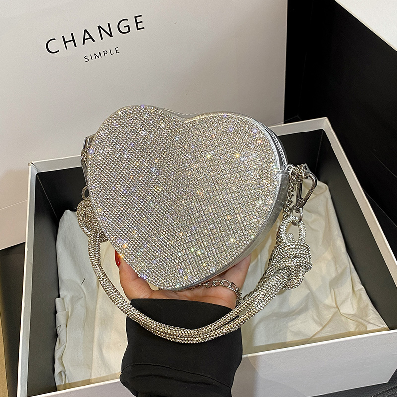 Knot Handle Rhinestones Evenin - Luxury Bags Made In Italy recension och pris