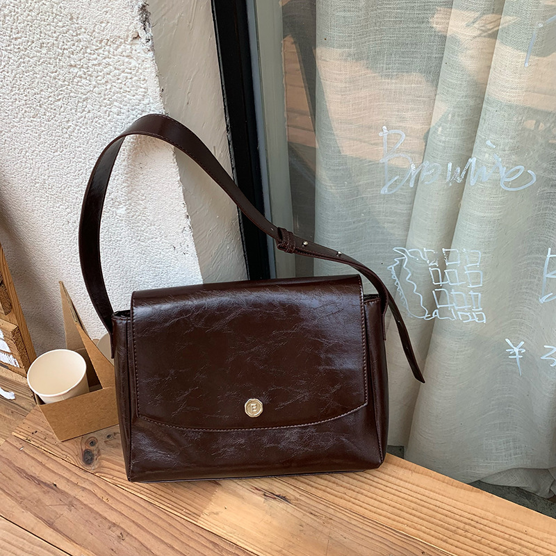 CGCBAG Vintage Lage Capacity M - Luxury Bags On Sale recension och pris