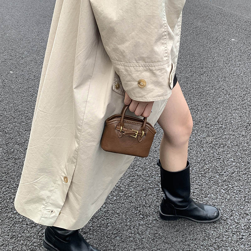 LEFTSIDE Big PU Leather Short  - Luxury Bags Sale recension och pris