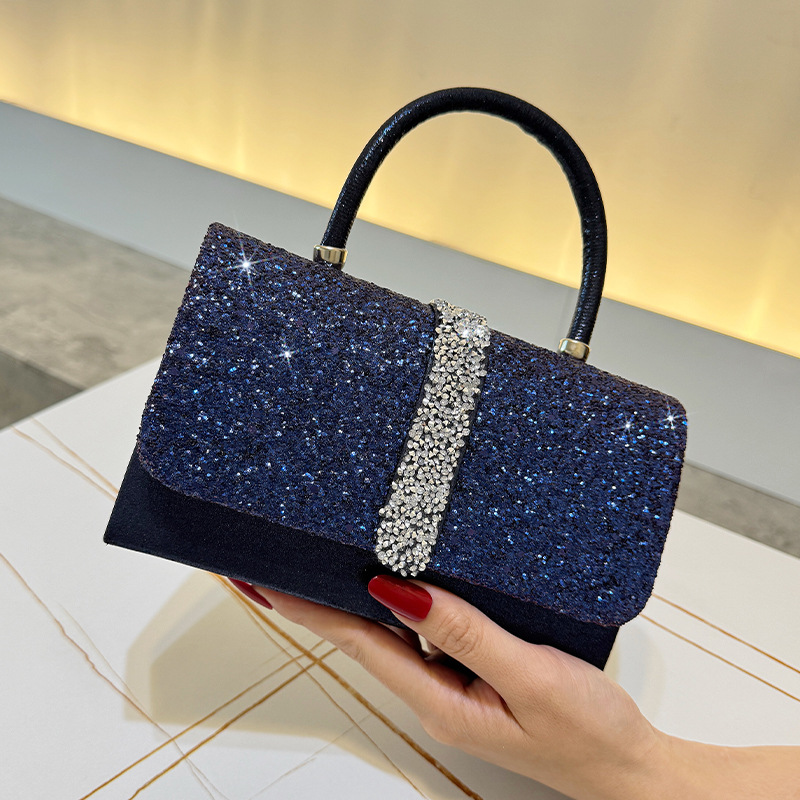 Luxurious Shiny Evening Bag, V - Luxury Bags Blue recension och pris